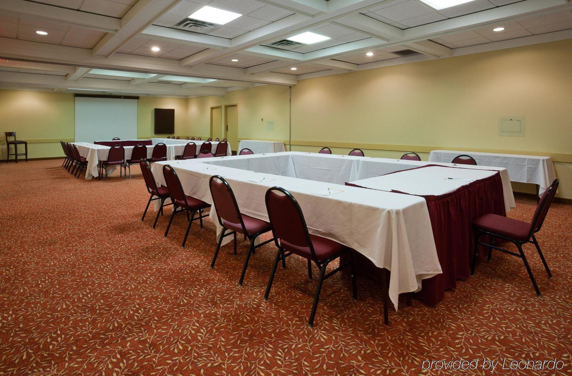 La Quinta By Wyndham Minneapolis Bloomington W - Free Airport Shuttle Business photo